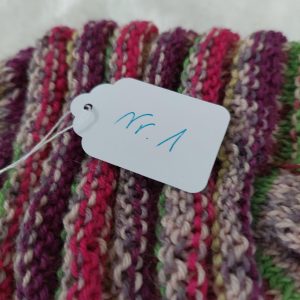 Alternative view of Handgestrickten Wollsocken